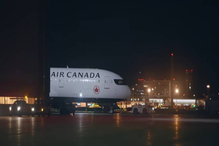 air canada announced special christmas gifts